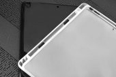 iPad Pro 10.5 Kalem Bölmeli Tablet Silikon thumbnail 5