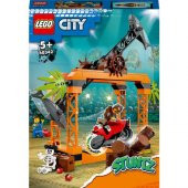 LEGO City 60342 The Shark Attack Stunt Challenge thumbnail 3