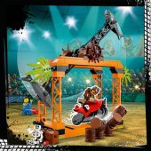 LEGO City 60342 The Shark Attack Stunt Challenge thumbnail 7