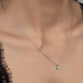 Swarovski Taşlı Gümüş Tektaş Bayan Kolye thumbnail 1