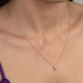 Swarovski Taşlı Gümüş Tektaş Bayan Kolye thumbnail 1