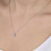 Swarovski Taşlı Gümüş Tektaş Bayan Kolye thumbnail 1