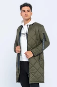 Erkek Regular Fit Kışlık Çok Cepli Çift Yön Fermuarlı Bomber Yaka Uzun Kapitone Şişme Mont thumbnail 2