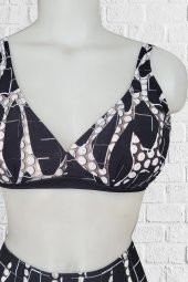 Kom Miyana Bikini thumbnail 3