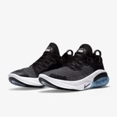 Nike Joyride Run Flyknit siyah beyaz thumbnail 1