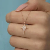 Gümüş Rose Kutup Yıldızı Kadın Kolye thumbnail 1