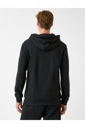 Basic Sweatshirt thumbnail 4