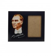 Atatürk Tasarımlı Ahşap Çerçeve thumbnail 1