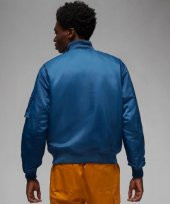 Nike Jordan M J Ess Stmt Varsıty Ow Jacket thumbnail 2