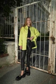 Kadın Oversize Jean Gömlek Neon Yeşil thumbnail 4