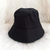 Piercingli Bucket Şapka thumbnail 2