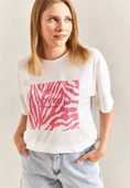Baskılı Basic Bisiklet Yaka Örme T-Shirt Önü Pembe thumbnail 1