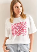 Baskılı Basic Bisiklet Yaka Örme T-Shirt Önü Pembe thumbnail 3