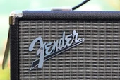 Fender Rumble 25 V3 Bas Gitar Amfisi thumbnail 3