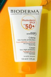 Photoderm Spot SPF 50+ 150 ml thumbnail 2