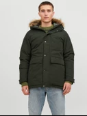 12236096  Jack & Jones  MONT thumbnail 1