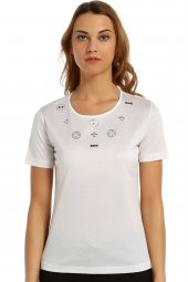 Taş Detaylı T-shirt thumbnail 1