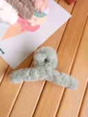 Peluş Tüylü Mandal Toka thumbnail 6