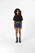 Basic Siyah Oversize Crop Tshirt thumbnail 2