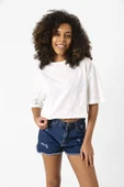Basic Kırçıllı Beyaz Oversize Crop Tshirt thumbnail 9