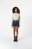 Basic Gri Kapüşonlu Crop Sweatshirt thumbnail 2