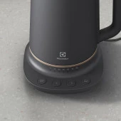 Electrolux Explore 7 E7K1-6BP 1.7 lt 2400 W Kettle thumbnail 2
