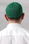 Yeşil Safir Dantel Detaylı Örme Namaz Takkesi thumbnail 5
