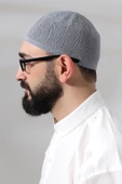 Gri Safir Dantel Detaylı Örme Namaz Takkesi thumbnail 3