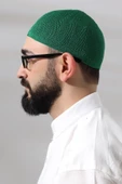 Yeşil Safir Dantel Detaylı Örme Namaz Takkesi thumbnail 3
