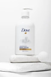 Dove Essential Nourishment Vücut Losyonu 500 ml thumbnail 1