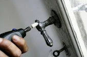 DREMEL® EZ SpeedClic: parlatma diski. (423S) thumbnail 2