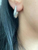 Oval Model Kadın Küpe Beyaz Renk thumbnail 4