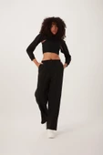 Kadın Oversize Crop  Siyah thumbnail 3