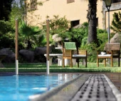 Astral Pool Elegance Ahşap Saplı 4 Basamak Havuz Merdiveni thumbnail 2