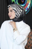 Zebra Desen Siyah Soft Pamuk Eşarp thumbnail 3