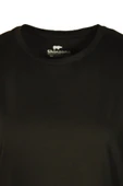 Kadın Bisiklet Yaka Basic Siyah T-Shirt thumbnail 2