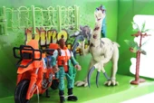 Dinozor Avcısı Motorlu  Oyun Seti thumbnail 2