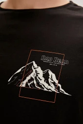 Carl Night Men's T-Shirt thumbnail 3