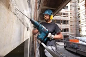 Bosch Professional GSH 7 VC Kırıcı thumbnail 2