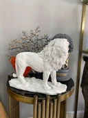 Aslan Biblo Heykel thumbnail 3