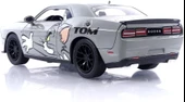 Tom& Jerry Figürü ve 2015 Dodge Challenger Aracı 1:24 thumbnail 5