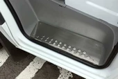 OMSA VW Crafter Krom Kapı Eşiği 3 Parça 2012-2017 Arası thumbnail 4