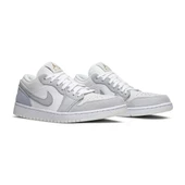 Air Jordan 1 Low Paris thumbnail 3