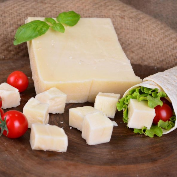 Ayvalık İzmir Tulum Peyniri İnek 1000 g e ürün görseli 1