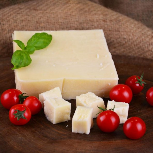 Ayvalık Tulum Peyniri İnek 1000 g e ürün görseli 1