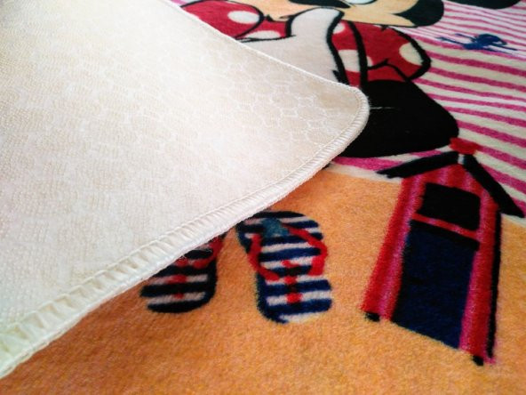 Mickey Outlet Çocuk Oyun Halısı 85x150cm - Resim 3