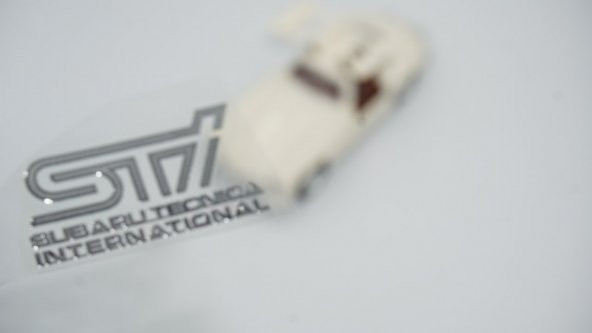 Subaru STİ Tecnica international Alüminyum Torpido Ayna Sticker ürün görseli 1