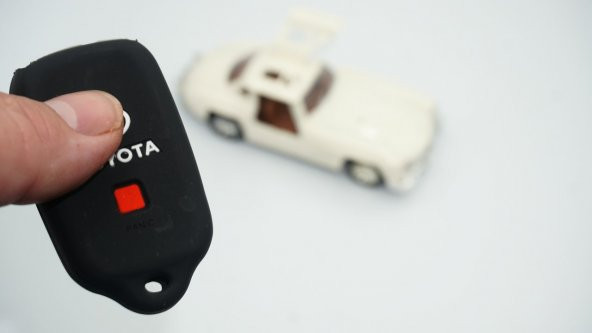 Toyota Corolla 2003 2008 Modeller 1.Kalite Silikon Anahtar Kılıfı ürün görseli 1