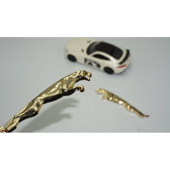 DK Jaguar Çamurluk Yanı 3M 3D Gold Metal Logo Amblem ürün görseli 1