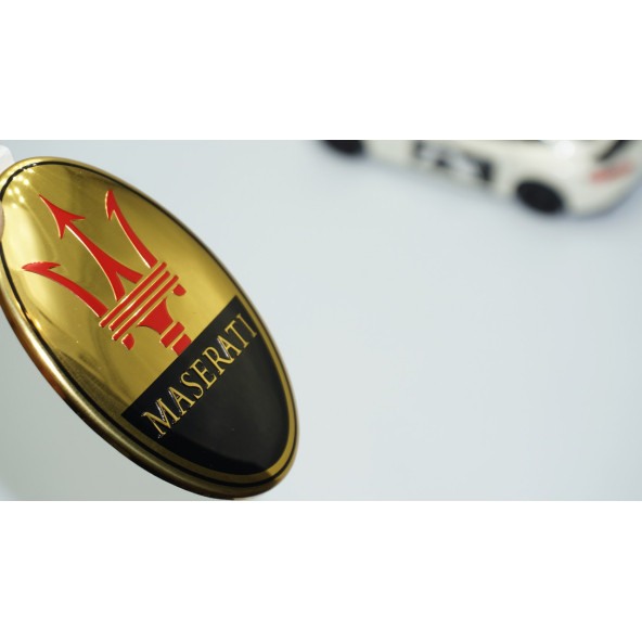 DK Tuning Ön Kaput Gold Mavi Vidalı Logo Arma Maserati İle Uyumlu ürün görseli 1